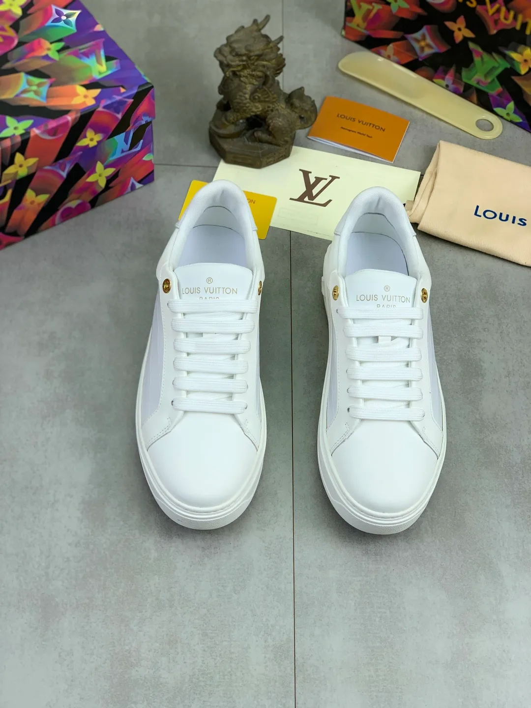Men's men's shoes P520💰【New style】🆘High quality cowhide【Louis Vuitton】LV official website's latest model🎁casual and fashionable men's shoes👟hot style💥simple and elegant style, exclusive for trendy men. Unique official website's latest brand elements👑original decoration, fashionable and generous, the fabric is made of original denim➕comfortable and breathable mesh lining➕cow leather feet ✅The official website specifies wear-resistant casual outsole, the classic model is taken in real life🎬Color: 5⃣️colors available😍Number of codes: 38-44 Full set of packaging